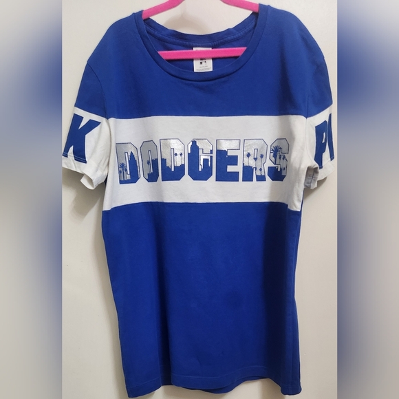 Los Angeles Dodgers XS Extra Small Skyline Victoria's Secret PINK Shirt Top MLB - Picture 7 of 7